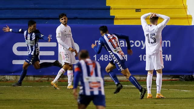 Real Madrid werd vernederd door Alcoyano in de Copa del Rey.