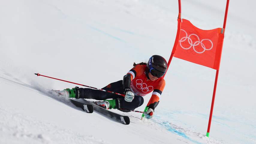 Nederlandse Jelinkova mist poortje bij historisch optreden op reuzenslalom