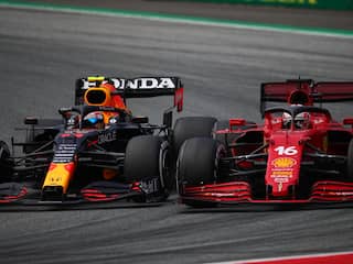 Pérez verontschuldigt zich bij Leclerc voor incidenten: 'Zo wil ik niet racen'
