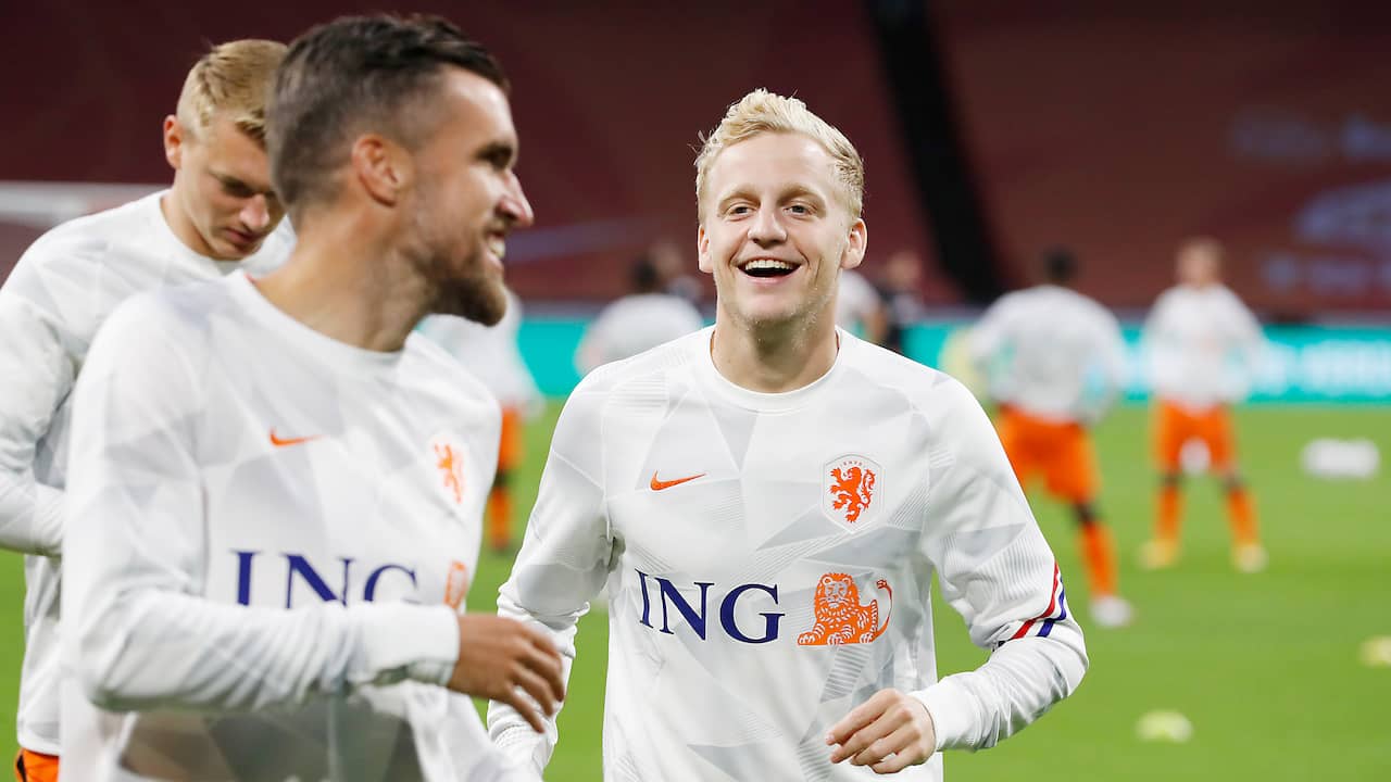 Van de Beek: ‘Bergwijn texted me if I wanted to come to Tottenham’ |  NOW