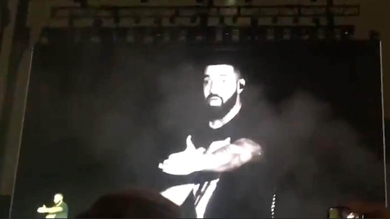Drake verlaat podium in Los Angeles omdat publiek hem uitjoelt