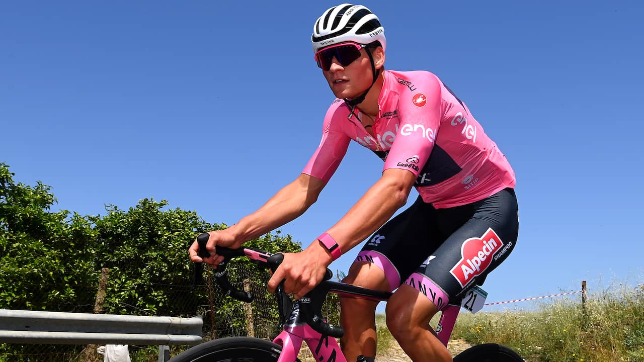 Van der Poel raakt roze kwijt, ook Dumoulin minuten in Giro | | NU.nl