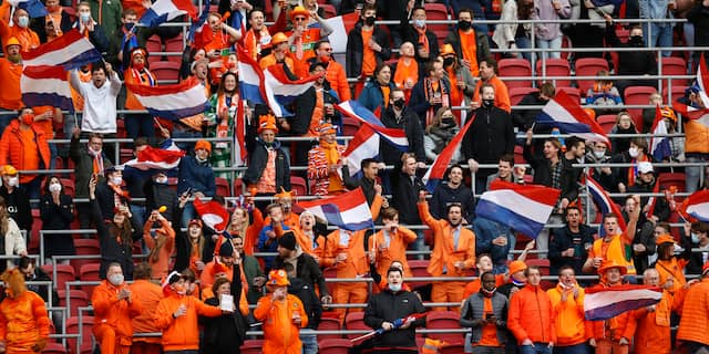 Nederland-Letland, Oranje