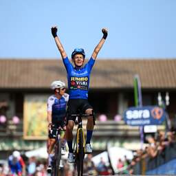 Bergkoning Bouwman sluit perfecte dag af met tweede ritzege in Giro d’Italia