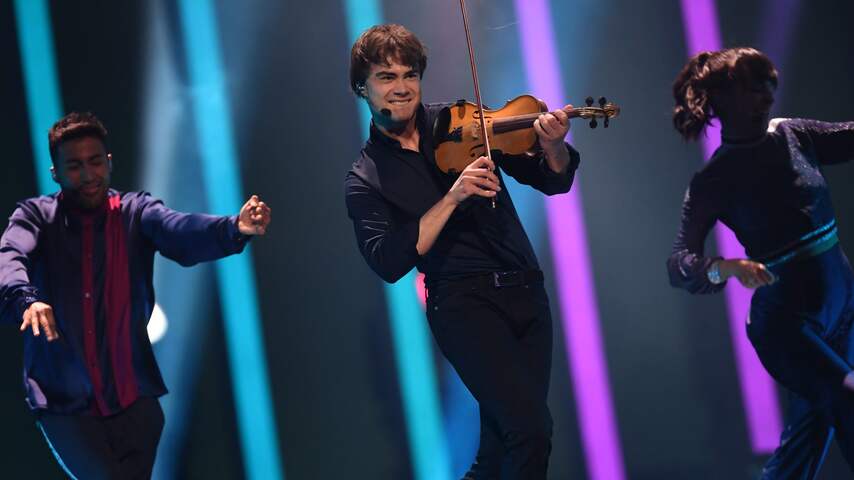 Waylon Weer Terug In Nederland Na Finale Eurovisie Songfestival ...