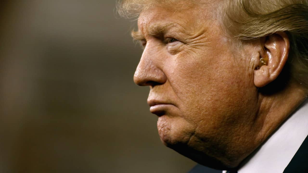 Beeld uit video: Binnenkijken in de privéjet van Donald Trump
