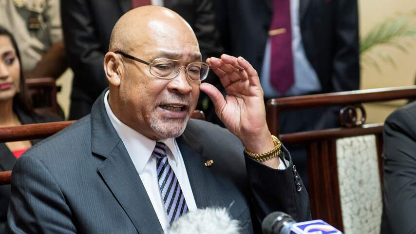 Bouterse herkozen als president Suriname