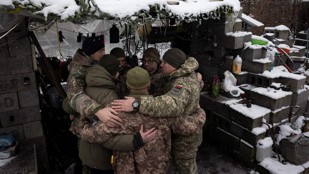 La Russia chiede il controllo del villaggio ucraino di Marinka, ma l’Ucraina lo nega  Guerra in Ucraina