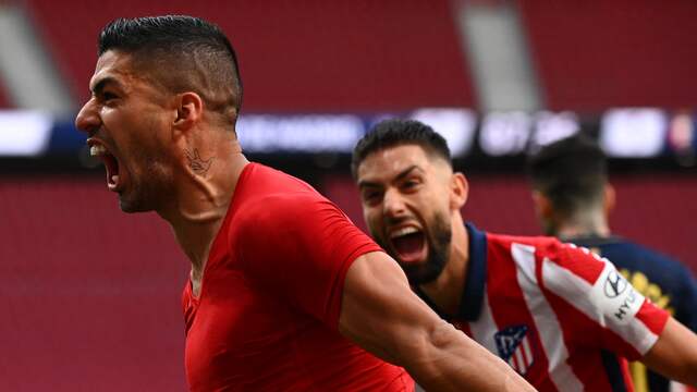 Luis Suárez zorgt ervoor dat Atlético Madrid de titel voor het grijpen heeft.