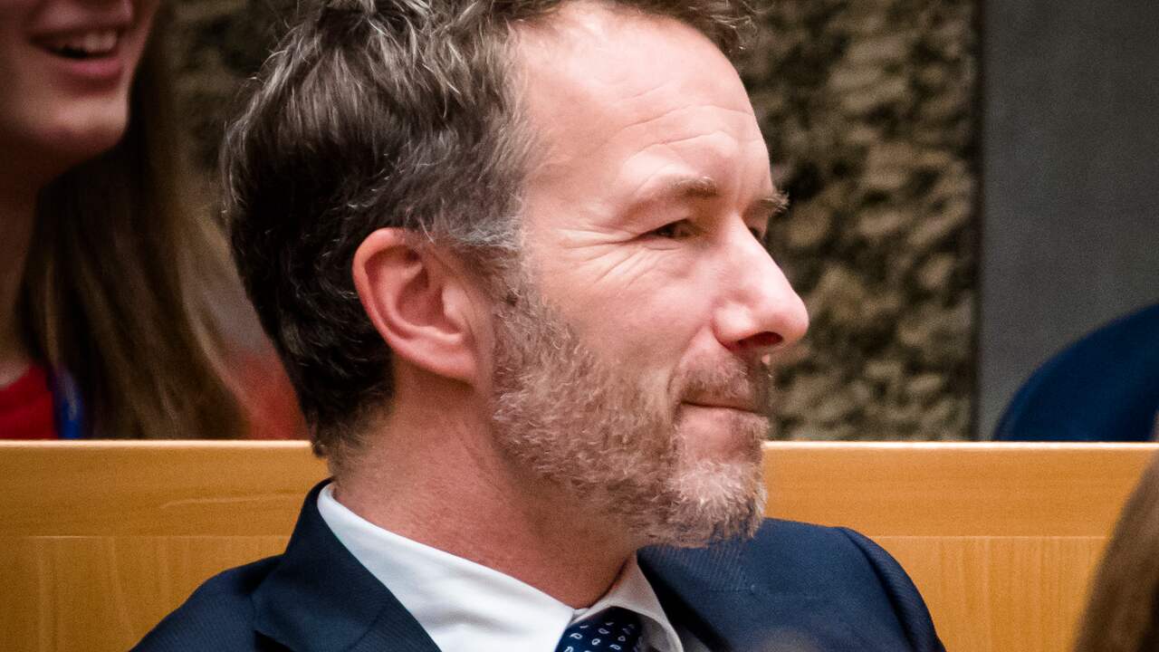 Omstreden VVD-Kamerlid Van Haga vertrekt uit fractie, onduidelijk of hij zijn zetel meeneemt