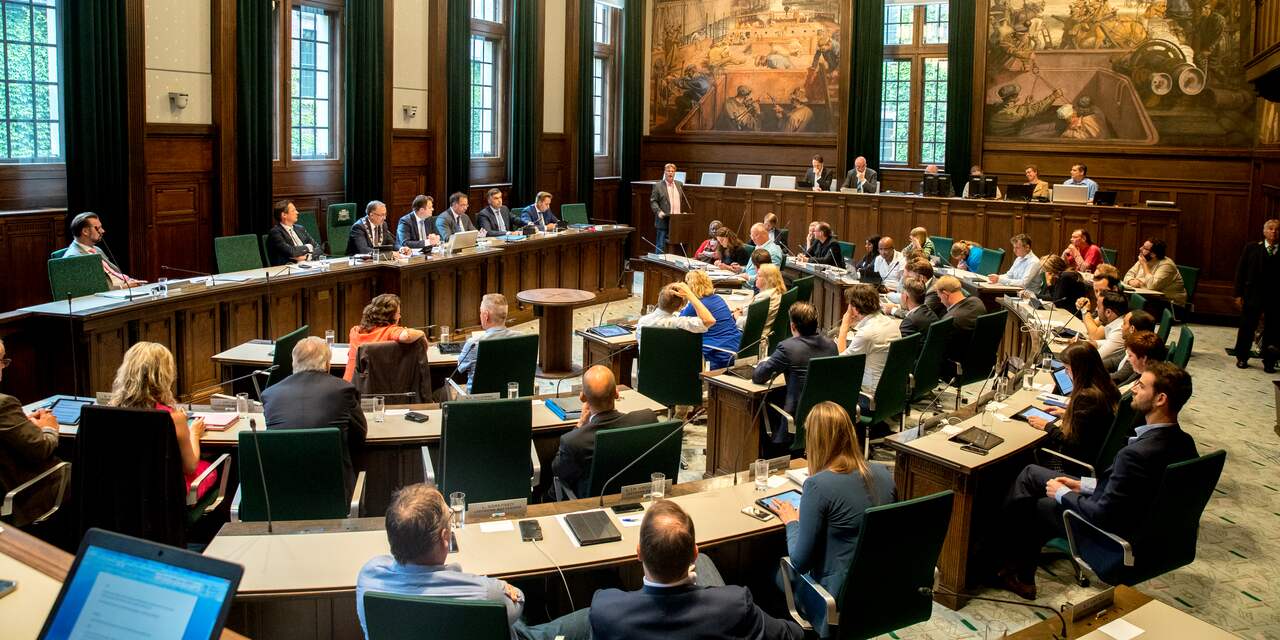 Gemeenteraad Rotterdam stemt in met Leefbaar-wethouder Simons