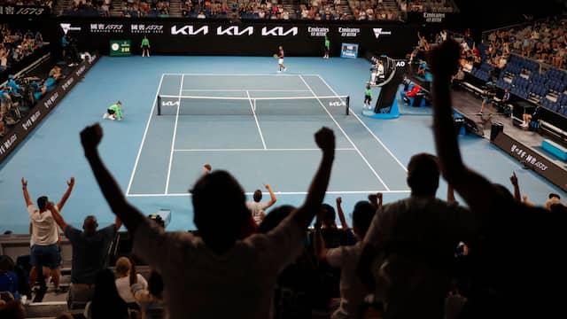 Op de Australian Open waren in de eerste week nog maximaal 30.000 fans per dag welkom.