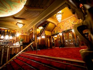 Honderdjarig theater Tuschinski in Amsterdam krijgt koninklijke status