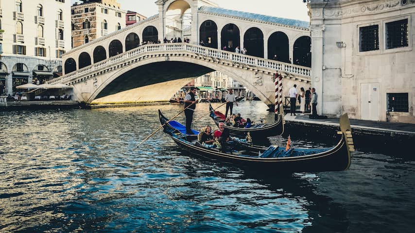 Al duizenden tickets over de toonbank voor dagtrip Venetië