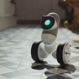 Video | Robot voor kinderen kan lopen, kruipen en rijden