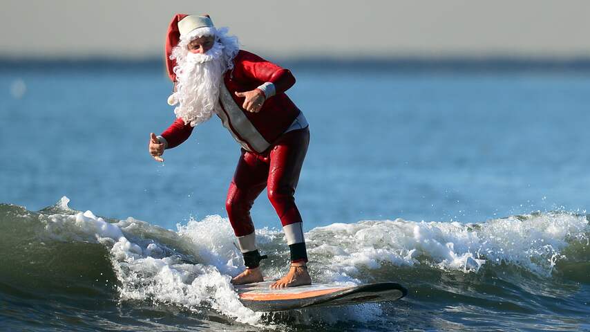 surfing santa