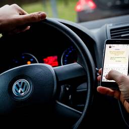 Politie test camera die appende automobilist filmt