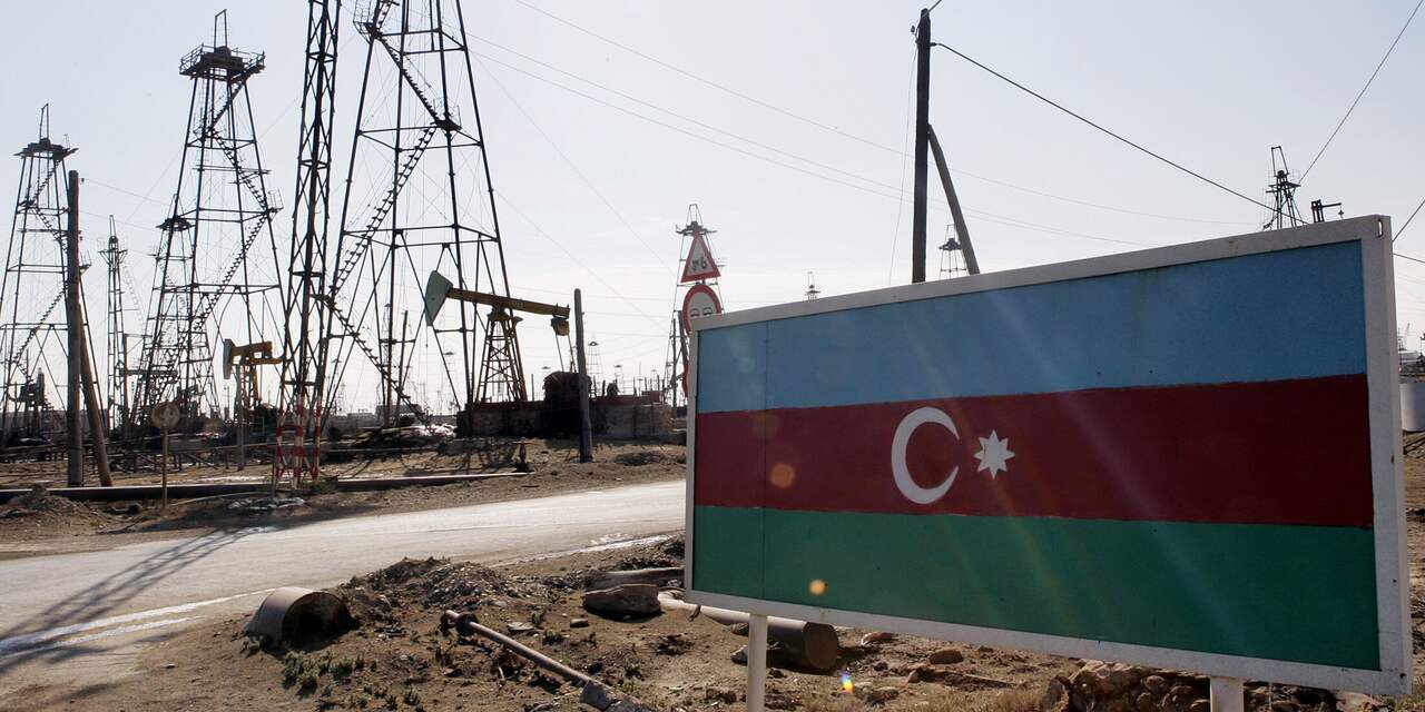 Dag van nationale rouw in Azerbeidzjan na dodelijke oliebrand