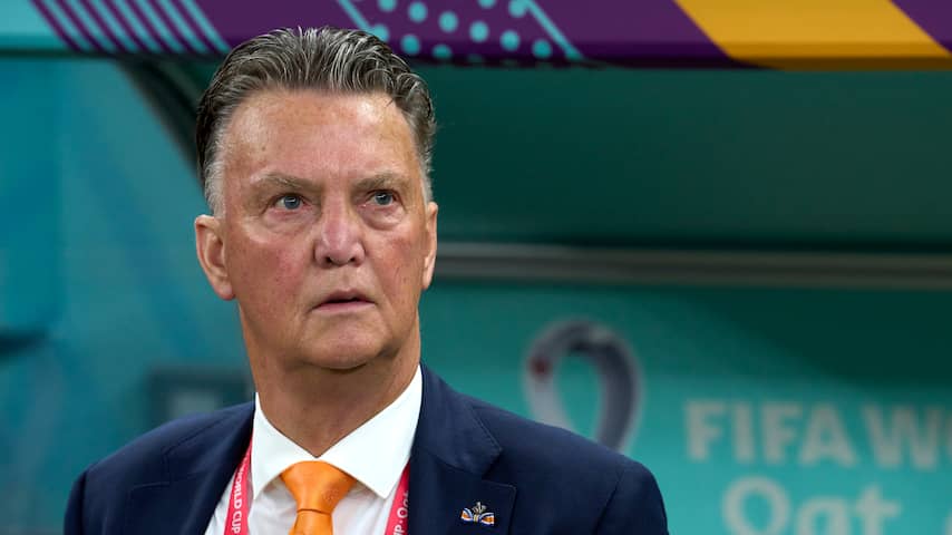 'Eiland in de tijd' Van Gaal krijgt Eredivisie Oeuvre Award | Voetbal ...
