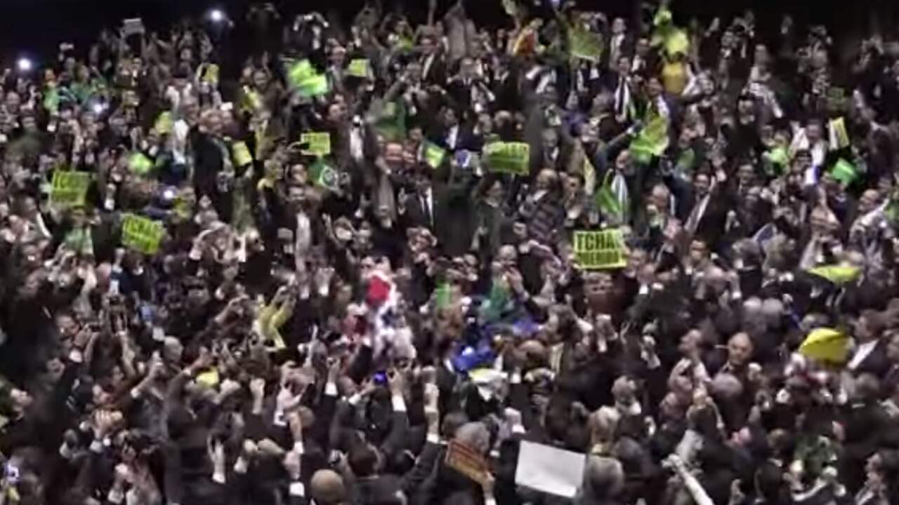 Beeld uit video: Lagerhuis Brazilië stemt over afzetting president