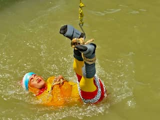 Lichaam van verdronken Indiase boeienkoning gevonden op oever
