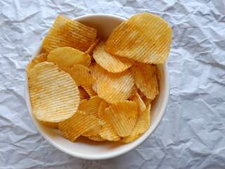NUcheckt: Stof in chips en frietjes mogelijk kankerverwekkend