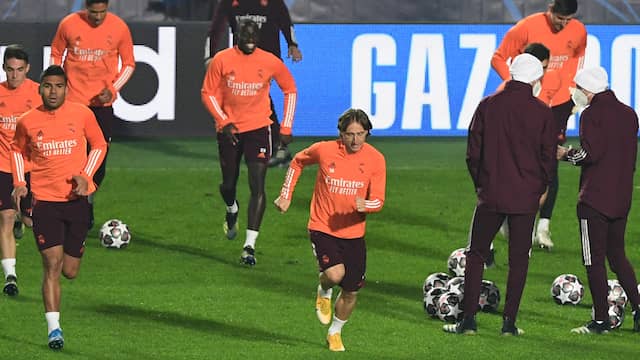 Real Madrid werkte de training af in het stadion van Atalanta.