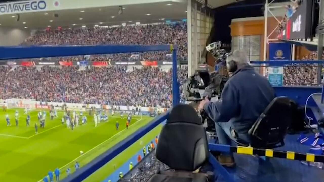 Beeld uit video: Ibrox Stadium schudt na bereiken van Europa League-finale