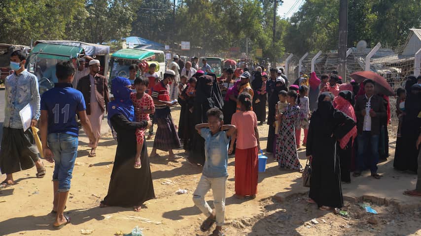 Rohingya verplaatst naar eiland Bangladesh