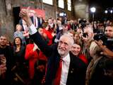 Corbyn niet onder indruk van slechte peilingen bij start campagne in VK