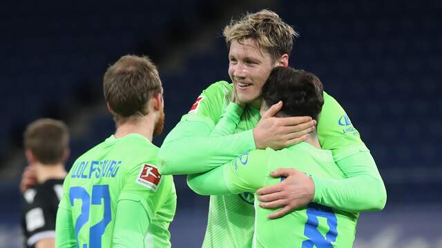 Wout Weghorst was ook zonder te scoren de blikvanger bij VfL Wolfsburg.