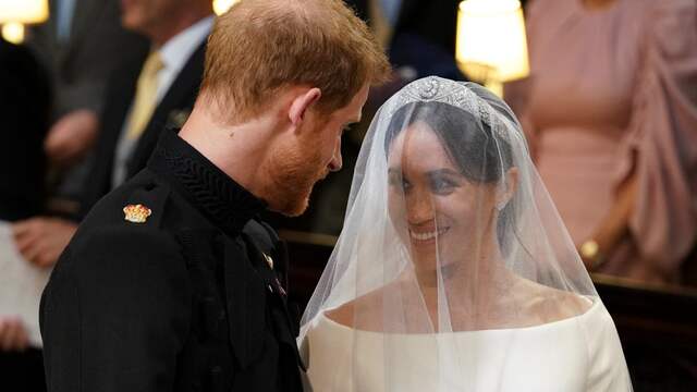 Afwezige vader Meghan Markle vond ceremonie 'emotioneel ...