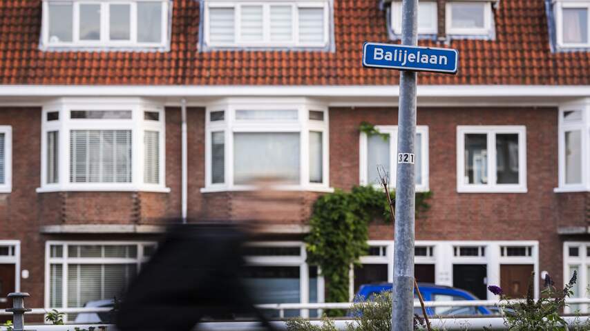 Man Die Drie Vrouwen Neerstak In Utrecht Verdacht Van Pogingen Tot ...