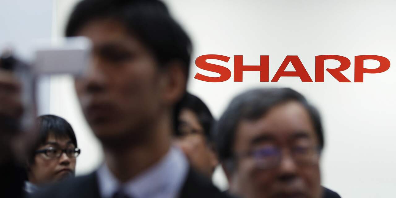 Foxconn neemt Sharp over voor kleiner bedrag