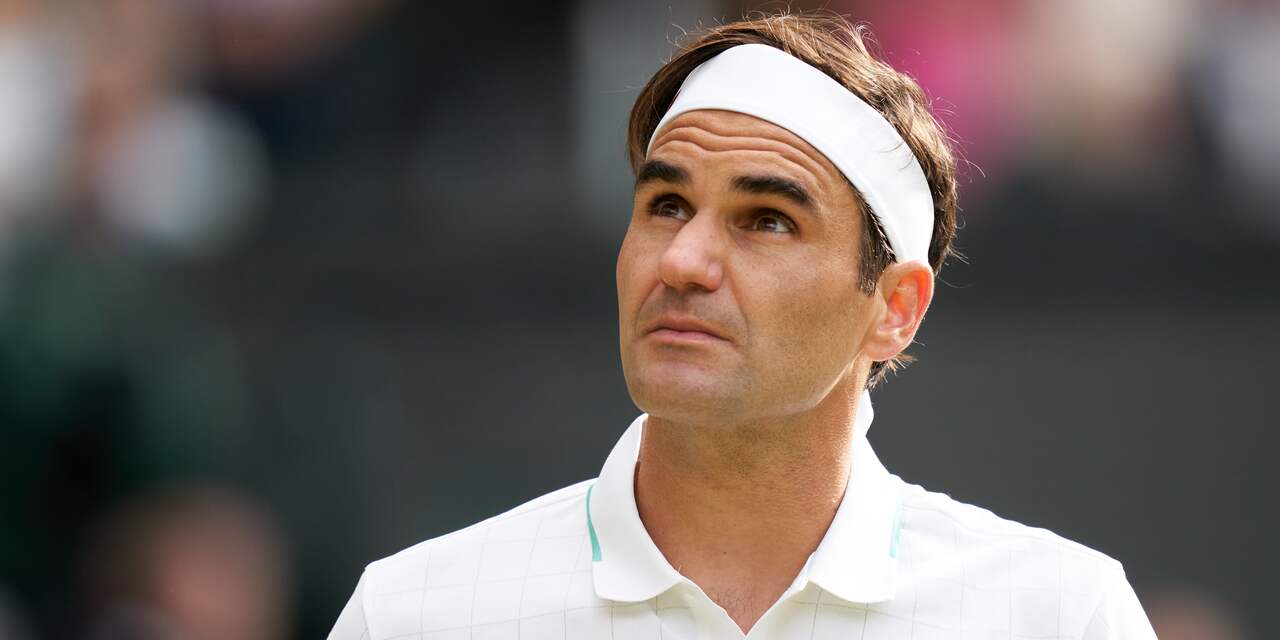 Federer staat nog maanden aan de kant en denkt ook Wimbledon te missen