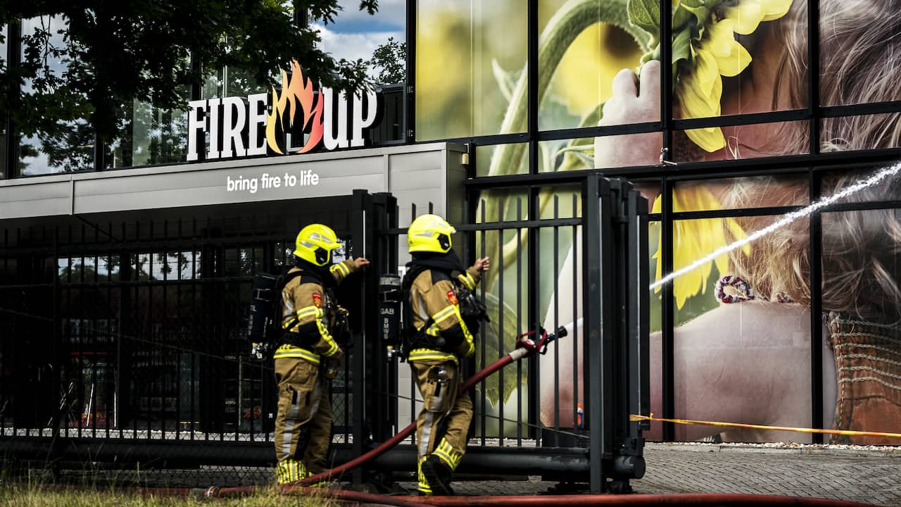 Signal fire master given for fire in firelighter factory Oisterwijk |  NOW