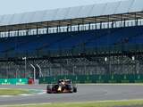 Verstappen rijdt snelste tijd in eerste training op Silverstone