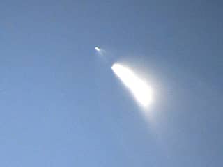 Onderdeel van gelanceerde SpaceX-raket mist vangnet bij terugkeer naar aarde