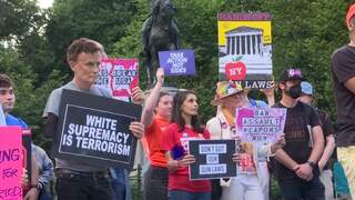 New Yorkers protesteren tegen versoepeling wapenbezit in de staat
