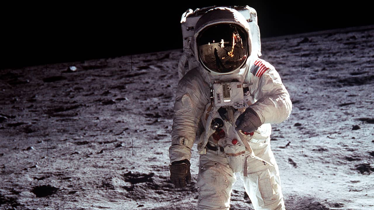 Beeld uit video: Hoe de 'space race' 50 jaar geleden leidde tot een man op de maan