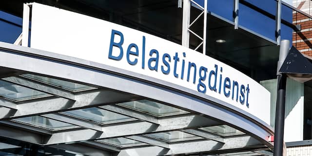 Slachtoffers toeslagenaffaire willen Belastingdienst laten ...