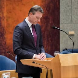 Minister Zijlstra (VVD) stapt op na leugen over ontmoeting met Poetin