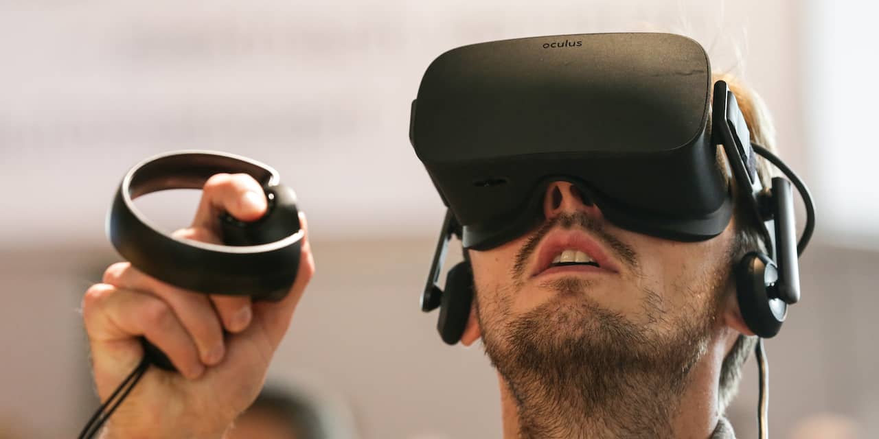 Inloggen via Facebook wordt verplicht op VR-brillen van Oculus