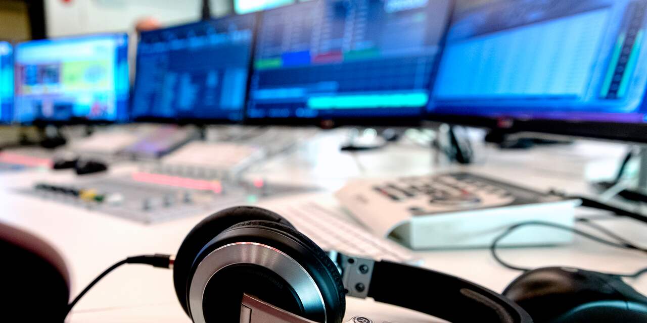 Adverteerders geven minder geld uit aan radioreclame