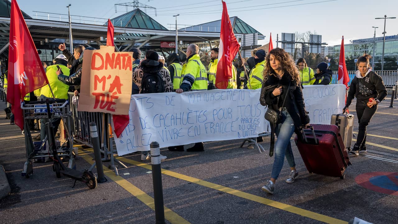 Geneva Airport suffers from cancellations and delays due to the strike  Economy