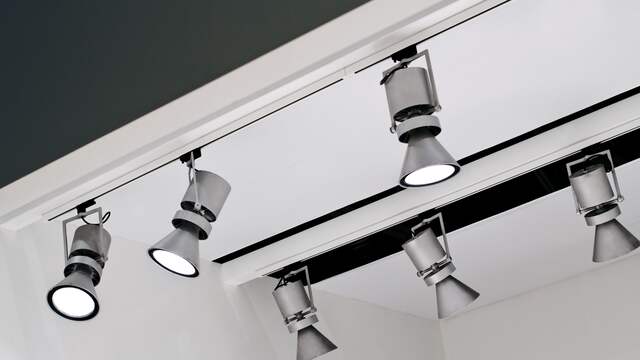 Rails met spotlights zijn helemaal in.