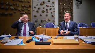 Live: Kamer stemt over motie van wantrouwen tegen Rutte