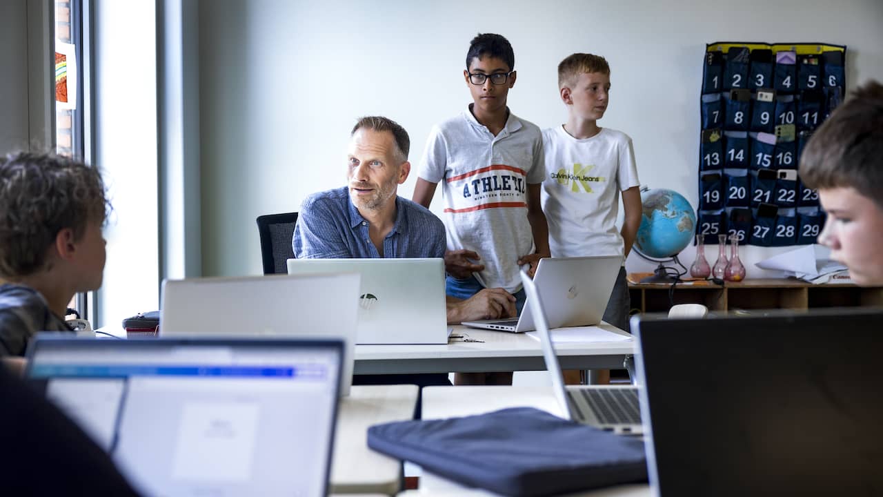 Prestatiedruk door Magister: 'Zelf bepalen wanneer je over die 4 vertelt'