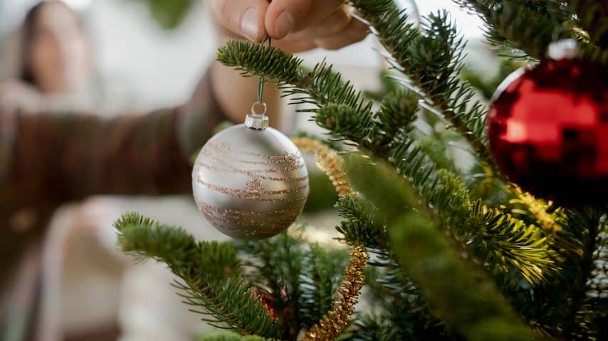 'Werknemer wil kerstpakket vol eten, maar geen bon of duurzaam cadeau'