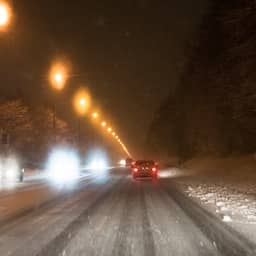 Tot zaterdagmiddag code geel in noorden vanwege sneeuw en gladheid
